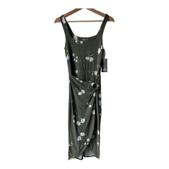 No Boundaries Dresses & Skirts - Women’s green floral dress spring summer fresh fabric sleeveless olive.